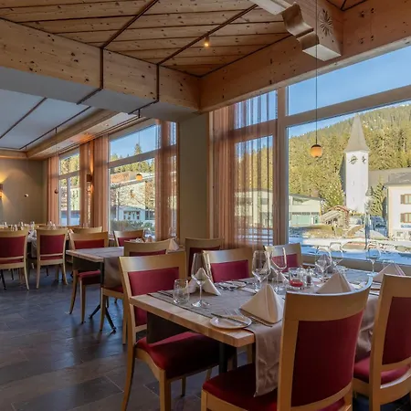 Sunstar Hotel Lenzerheide-3