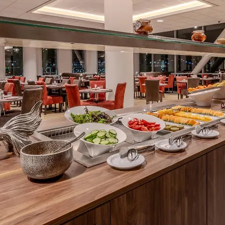 Plaza Premium Almere-2
