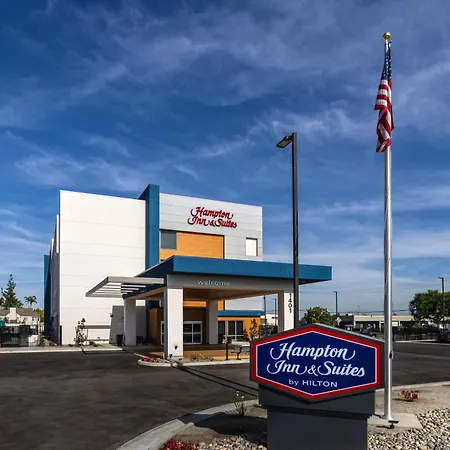 Hampton Inn & Suites Bakersfield Central-3