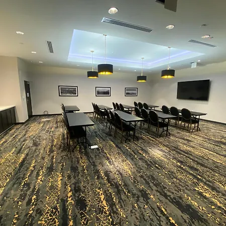 La Quinta Inn & Suites By Wyndham Yucaipa-2