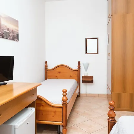 Al Bacino Rooms And Breakfast-3