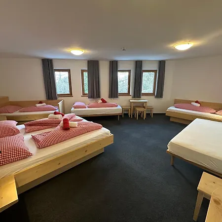 Schihaus Schöneben-2