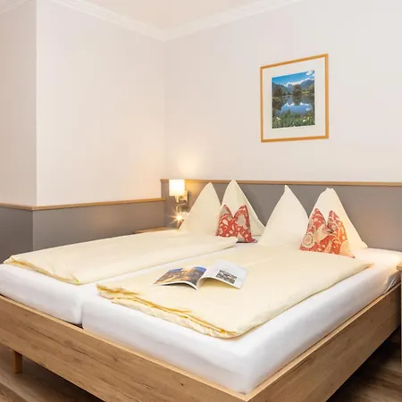 Hotel Lebzelter-2