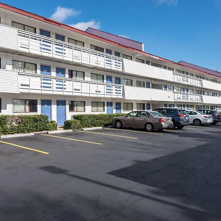 Motel 6-Birmingham, Al-3