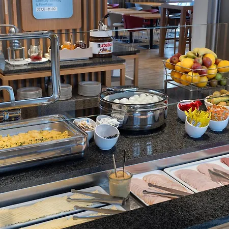 Holiday Inn Express Munich City West By Ihg-2