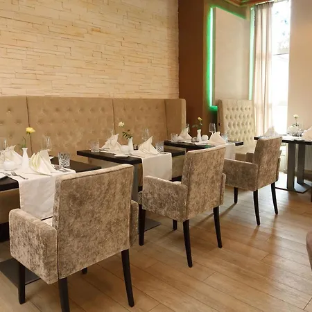 Best Western Hotel Rosenau-3