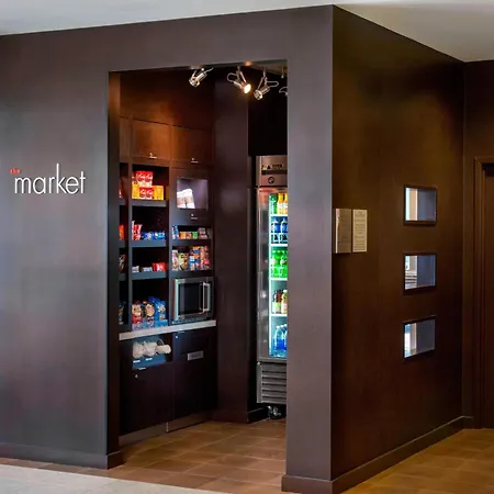 Courtyard By Marriott Paramus-3