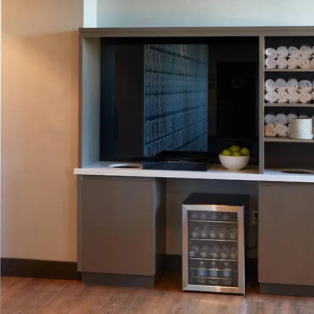 Ac Hotel By Marriott Beverly Hills-2