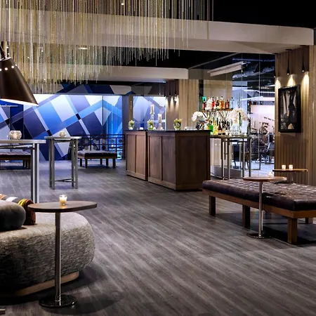 Renaissance Reno Downtown Hotel & Spa-3