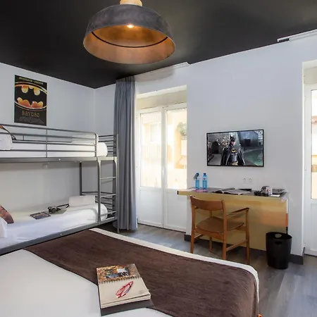 Casual Del Cine Valencia By Casual Hoteles-2