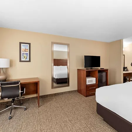 Comfort Inn & Suites El Centro I-8-2