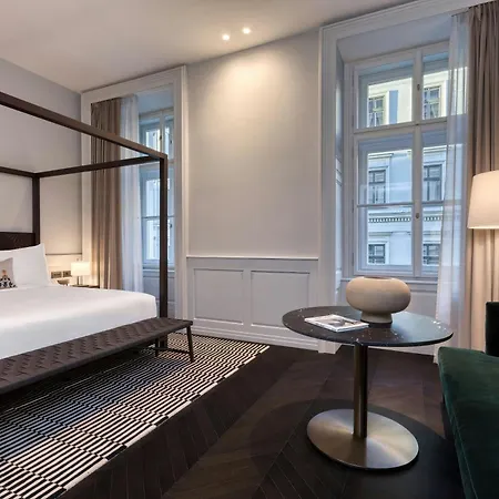 Dorothea Hotel, Budapest, Autograph Collection-2