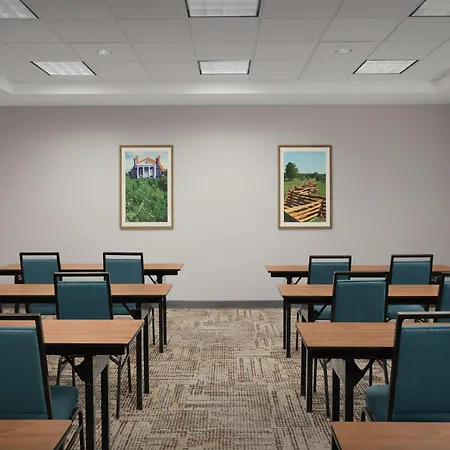 Hampton Inn And Suites Lynchburg-2