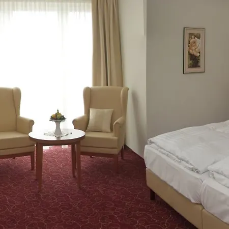 H Perl Hotel-Restaurant-3