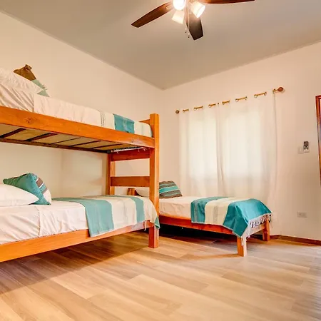 Beach Break Hotel & Surf Camp De Playa Venao-2