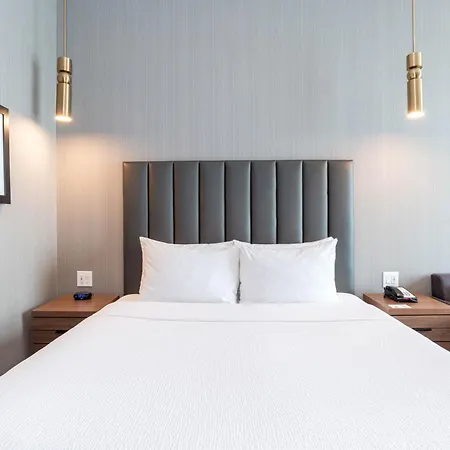 Sandman Signature Sherwood Park Hotel-3