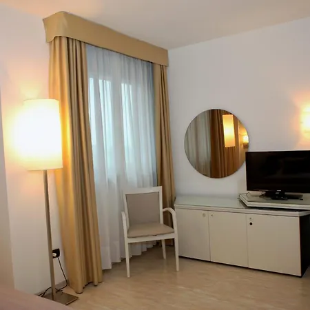 Mediterraneo Palace Hotel-2