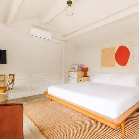 The Green Room Hotel-3