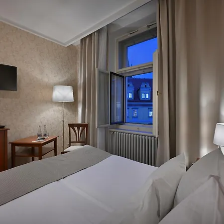 Hotel Rott-2
