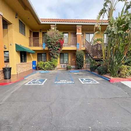 Quality Inn Hemet - San Jacinto-2