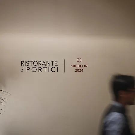 I Portici Hotel Bologna-3