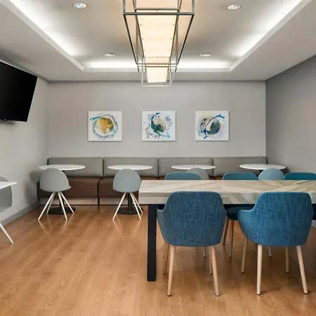 Towneplace Suites By Marriott Florence-3
