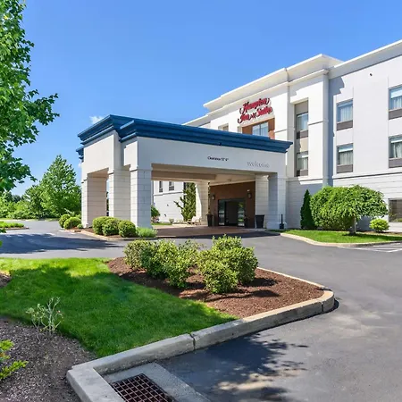 Hampton Inn & Suites Hartford-Manchester-2