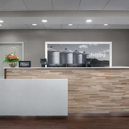 Hampton Inn Statesboro-3