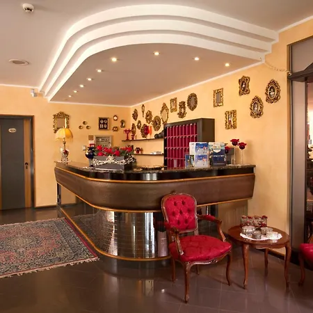 Hotel Capitol-2