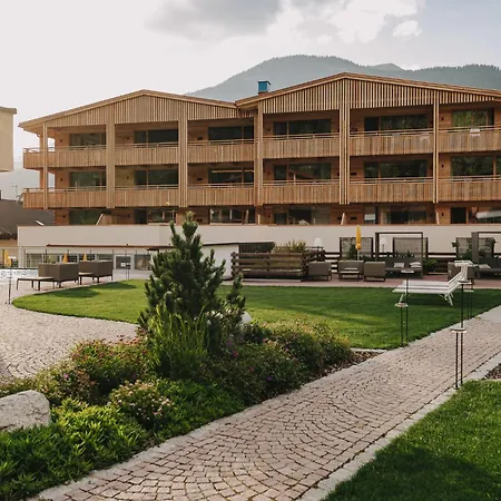 Alpine Nature Hotel Stoll-2