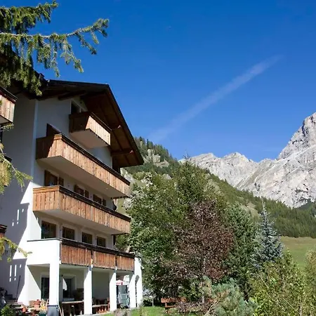 Pensione Sellablick-2