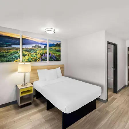 Birch Hill Suites Rochester - Med City-3