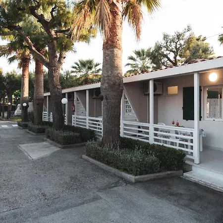 Camping Villaggio Calypso-2