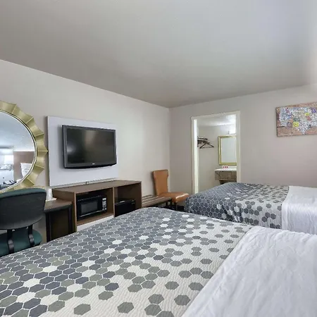 Econo Lodge Neenah-2