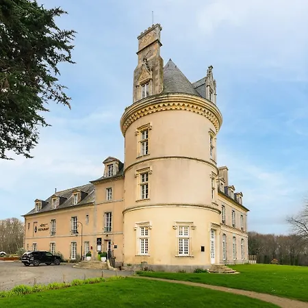 Château de Boisgelin - Hôtel&Restaurant Mathieu Kergourlay-2