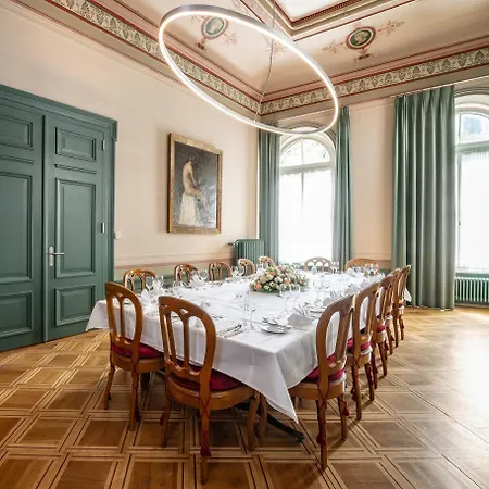 Blume Baden Hotel & Restaurant-3