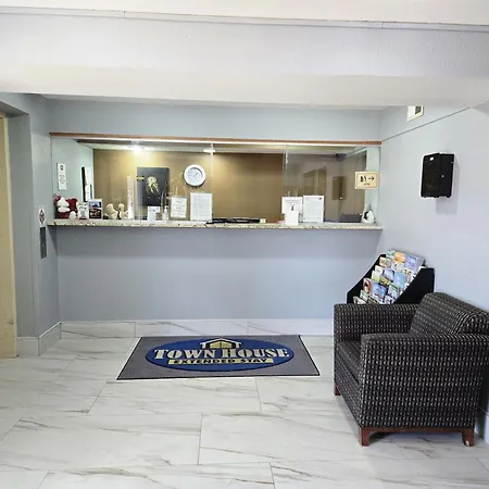 Townhouse Extended Stay Hotel Downtown-2