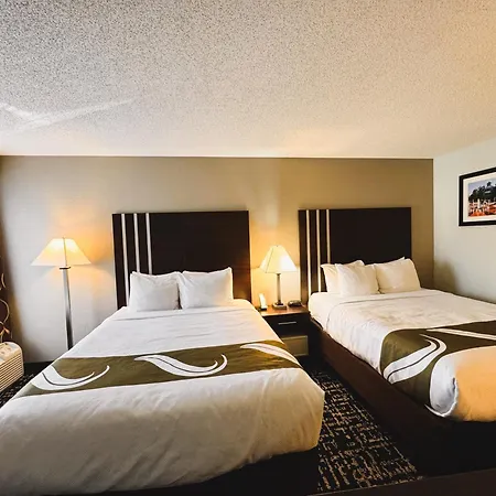 Quality Inn Cleveland North-3