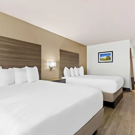 Best Western Plus Caldwell Inn & Suites-2
