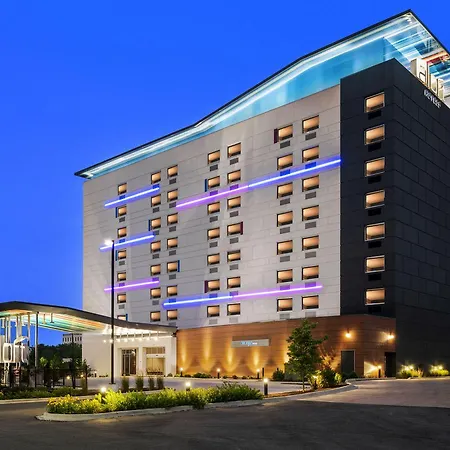 Aloft Chicago Schaumburg-3