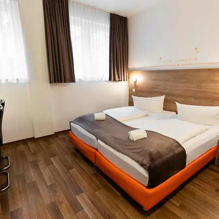 Orange Hotel und Apartments-2