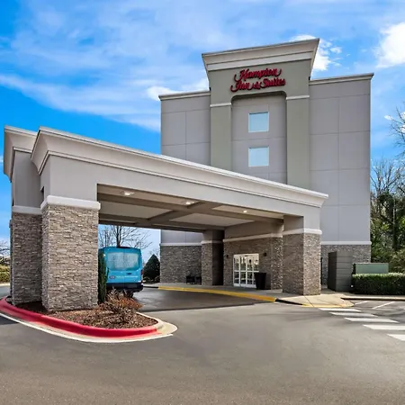 Hampton Inn & Suites Charlotte-Airport-3