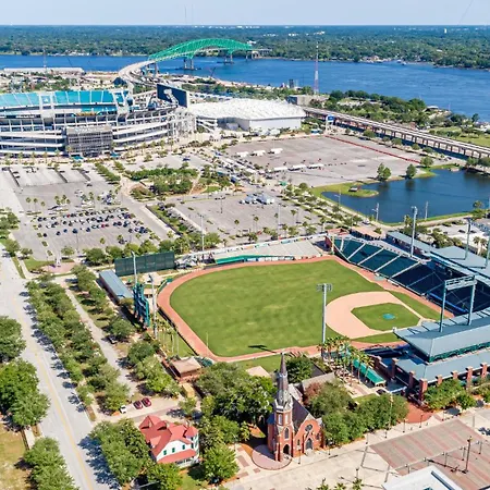 Wyndham Jacksonville Hotel And Conference Center-3