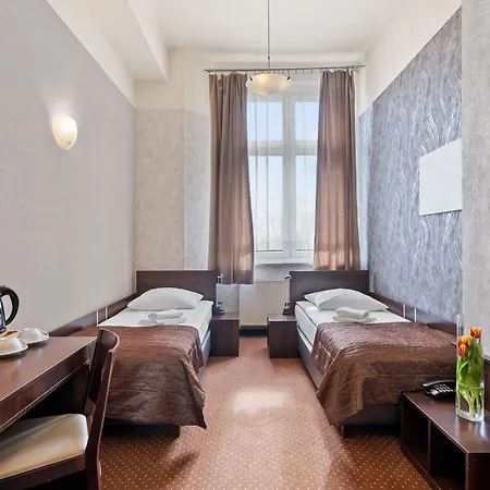 Hotel Diament Economy Gliwice-3