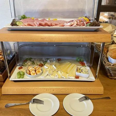 Landhotel Battenheimer Hof-2