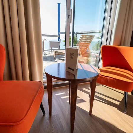 La Petite Rade Hôtel-3