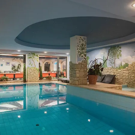 Hotel Rubino Deluxe-3