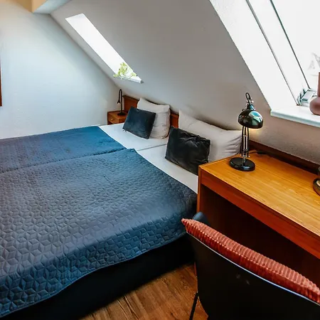Hotel Gartenstadt Erfurt-2