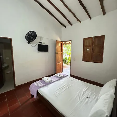 Mi Ranchito, Centro-3