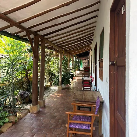 Mi Ranchito, Centro-2